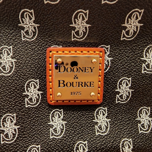 Dooney & Bourke Bags Nwt Seattle Mariners Kendall Crossbody Dooney And Bourke Bag Mlb Purse